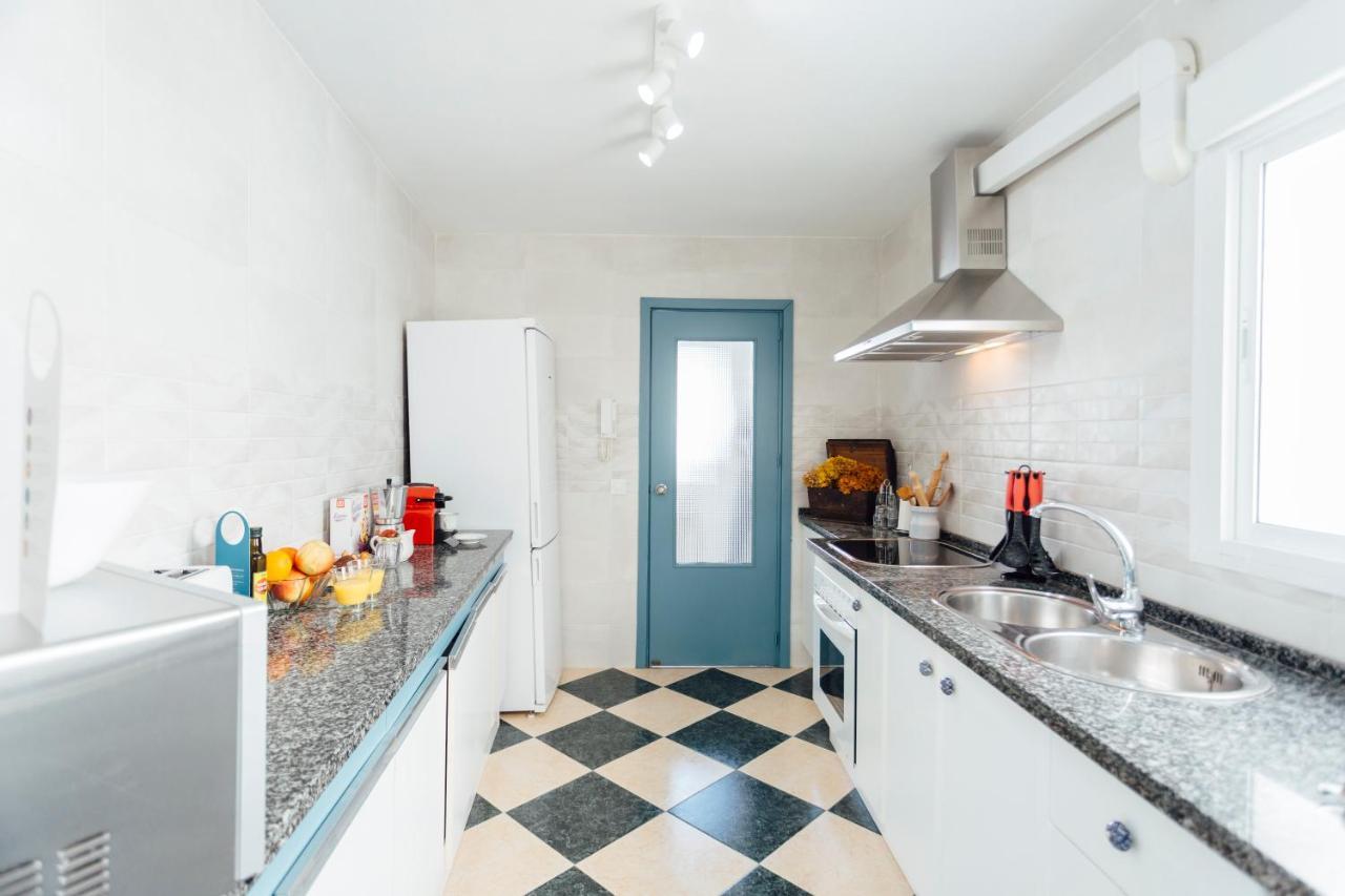 Stunning And Colorful- 4Bd 2Bth- Santa Cruz Appartement Sevilla Buitenkant foto