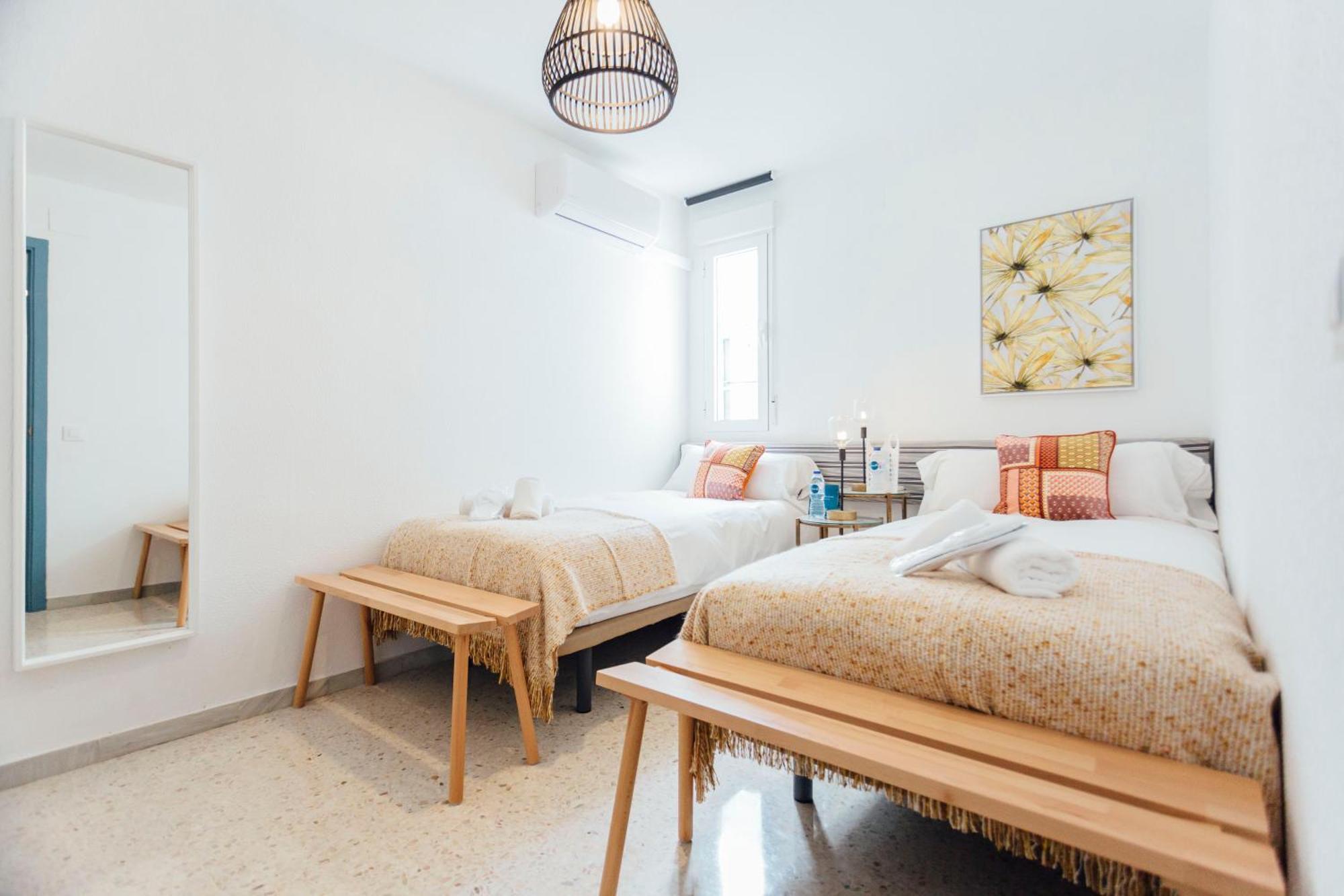 Stunning And Colorful- 4Bd 2Bth- Santa Cruz Appartement Sevilla Buitenkant foto